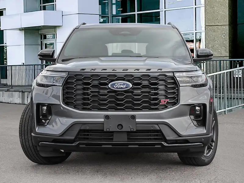 2026 Ford Explorer ST, šedá, 0 km, dovoz Kanada — foto 2 z 10