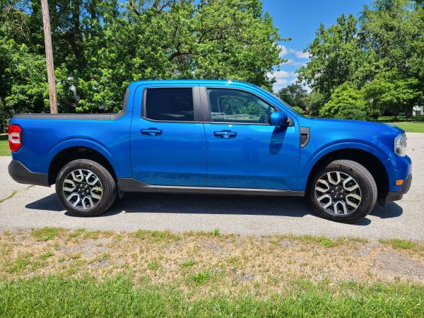 2022 Ford, dovoz USA — foto 6 z 12