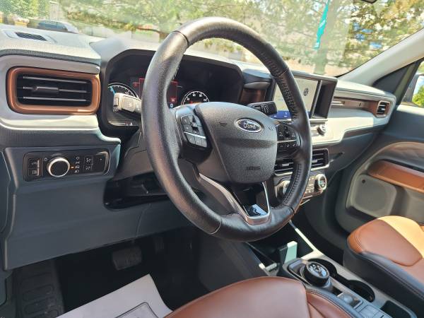 2022 Ford, dovoz USA — foto 9 z 12