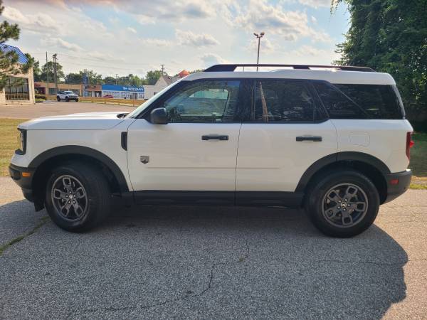 2024 Ford, dovoz USA — foto 2 z 12