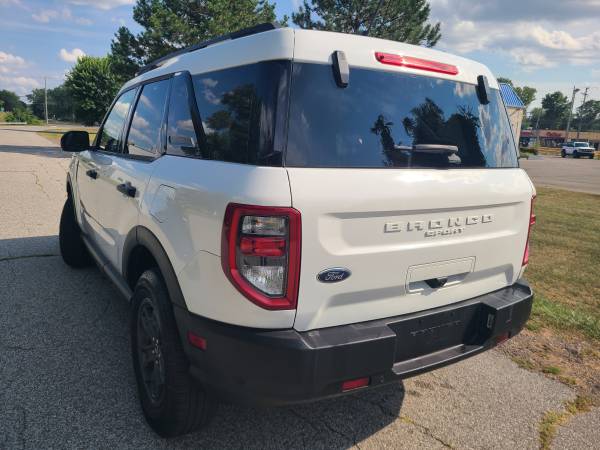 2024 Ford, dovoz USA — foto 3 z 12
