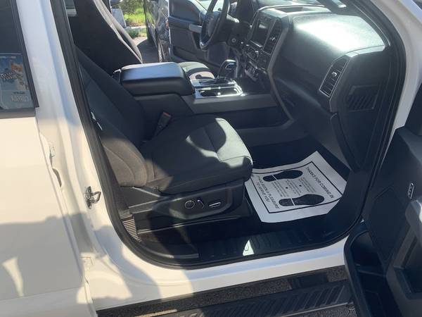 2018 Ford, dovoz USA — foto 12 z 12