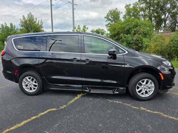 Chrysler, dovoz USA — foto 3 z 12