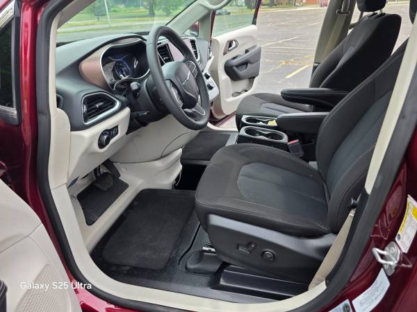 Chrysler, dovoz USA — foto 10 z 12