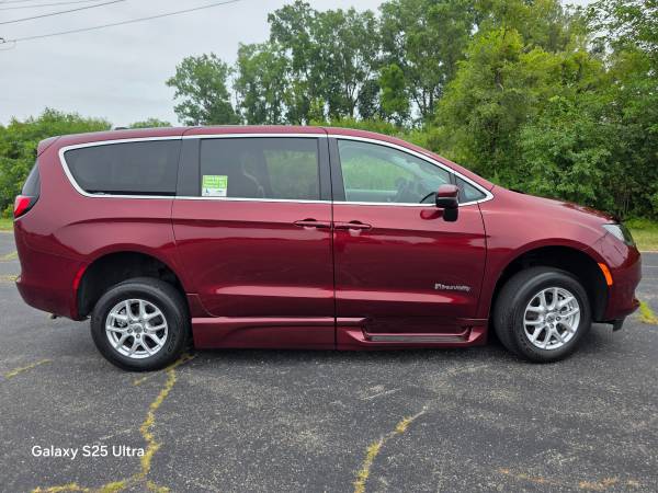 Chrysler, dovoz USA — foto 3 z 12