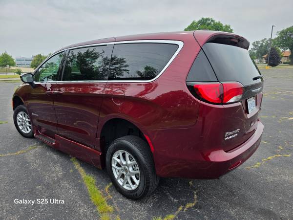 Chrysler, dovoz USA — foto 6 z 12