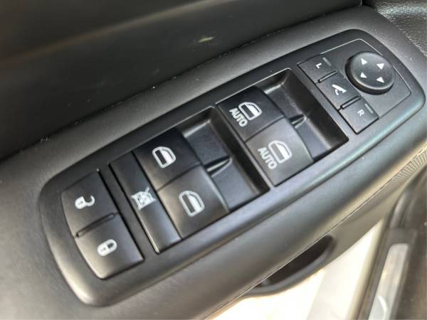 2018 Jeep, bílá, dovoz USA — foto 9 z 10