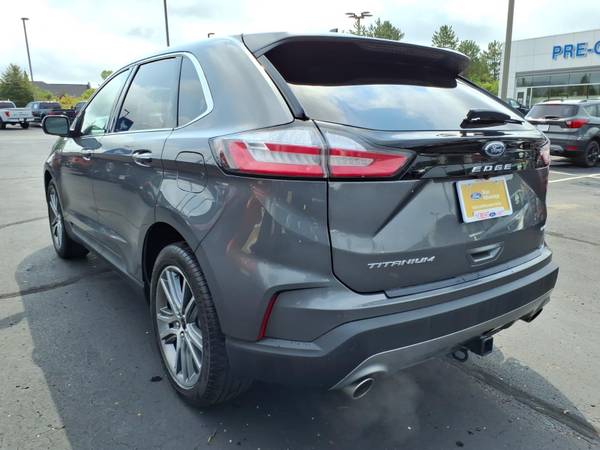 2024 Ford, dovoz USA — foto 4 z 12