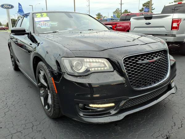 2022 Chrysler, dovoz USA — foto 3 z 12