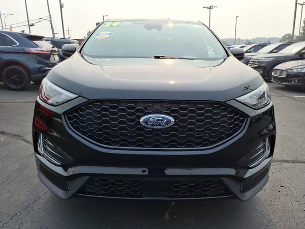 2024 Ford, dovoz USA — foto 2 z 12