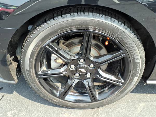 2020 Ford, dovoz USA — foto 7 z 12