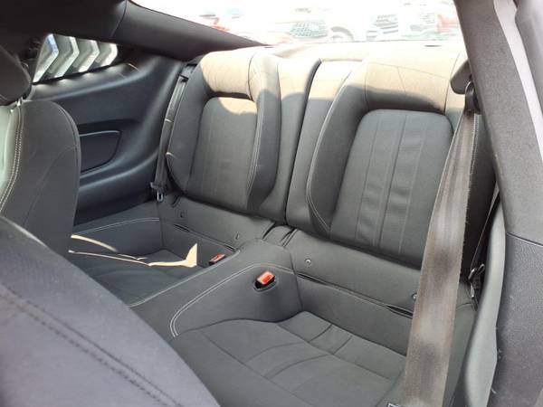2020 Ford, dovoz USA — foto 8 z 12