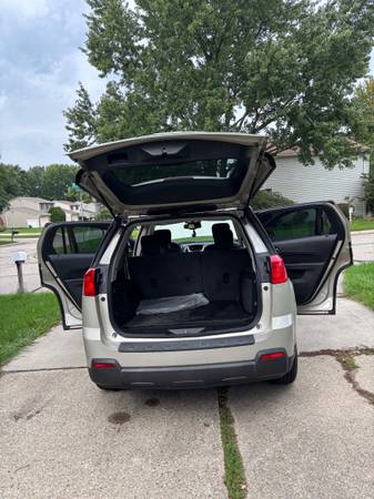 2015 GMC, dovoz USA — foto 6 z 12