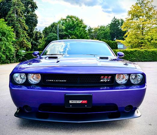 2013 Dodge, dovoz USA — foto 3 z 12