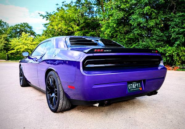 2013 Dodge, dovoz USA — foto 7 z 12