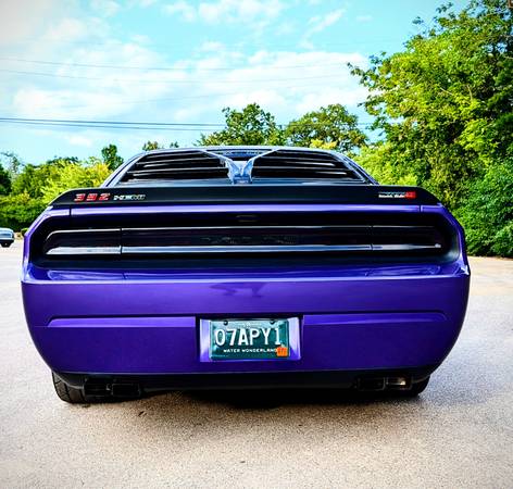 2013 Dodge, dovoz USA — foto 9 z 12
