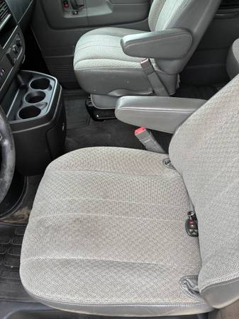 2015 GMC, dovoz USA — foto 10 z 12
