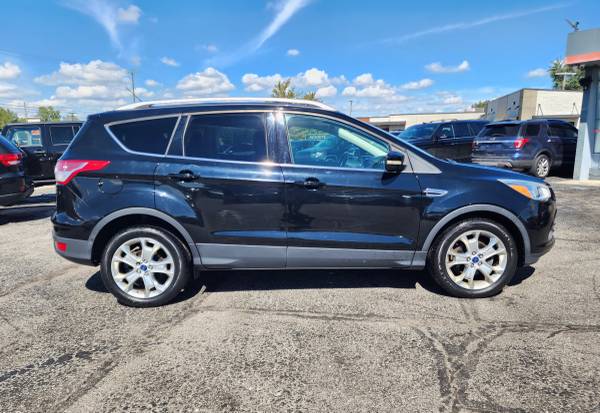 2016 Ford, dovoz USA — foto 4 z 12