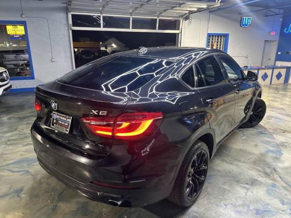 2017 BMW, dovoz USA — foto 3 z 12