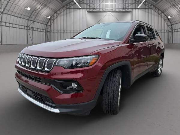 2022 Jeep, dovoz USA — foto 2 z 12