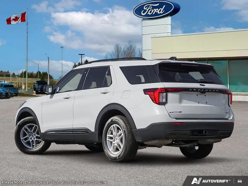 2027 Ford Explorer Active w/200A Pkg, bílá, 0 km, dovoz Kanada — foto 5 z 12