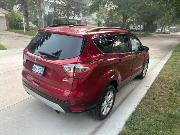 2018 Ford, dovoz USA — foto 4 z 12