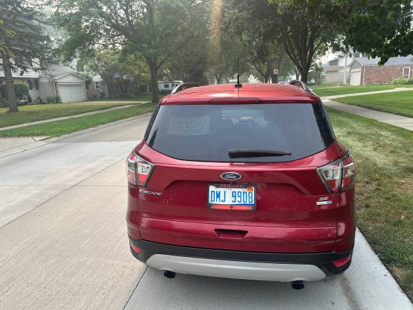 2018 Ford, dovoz USA — foto 5 z 12