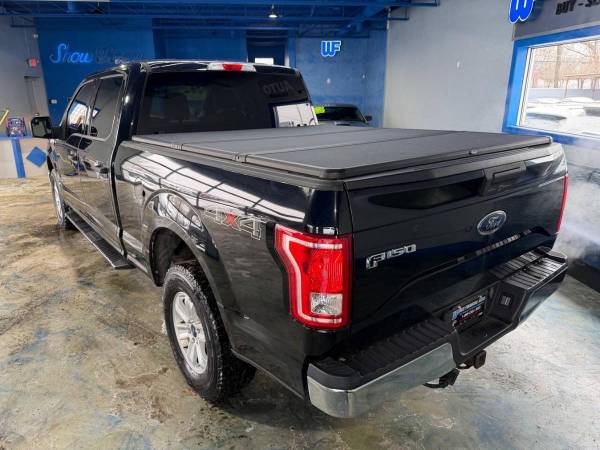 2016 Ford, dovoz USA — foto 10 z 12