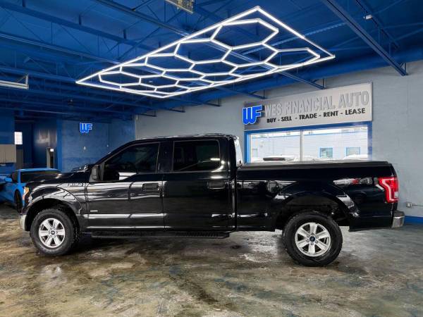 2016 Ford, dovoz USA — foto 11 z 12