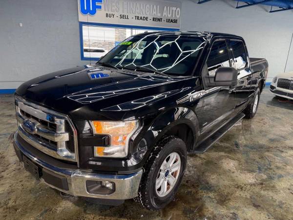 2016 Ford, dovoz USA — foto 5 z 12