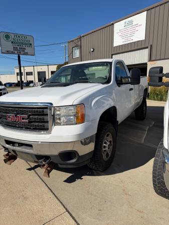 2014 GMC, dovoz USA — foto 2 z 6