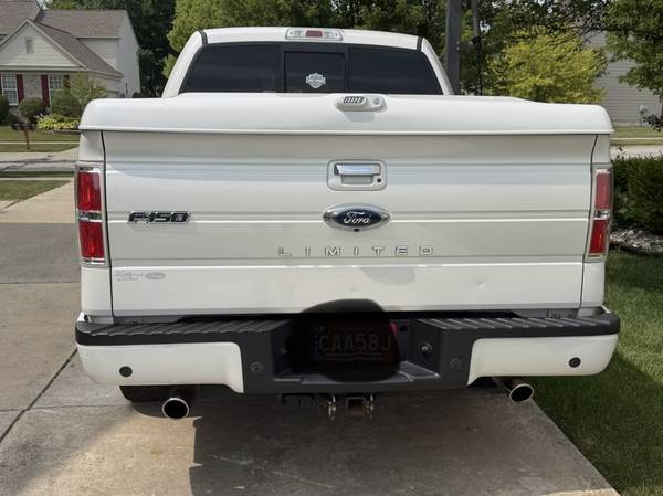 2013 Ford, dovoz USA — foto 4 z 12