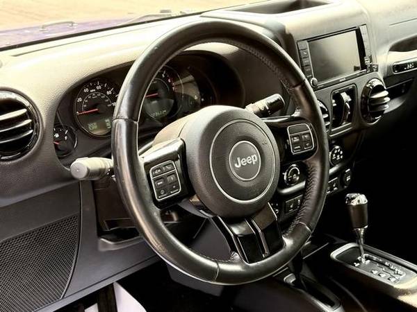 2016 Jeep, dovoz USA — foto 9 z 12