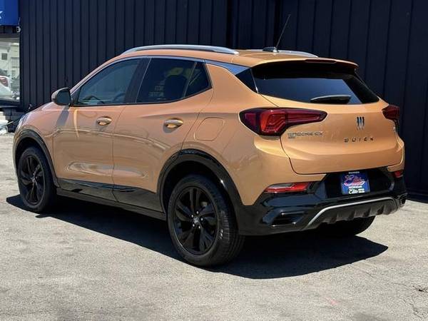 2024, dovoz USA — foto 6 z 12