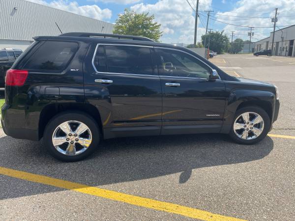 2015 GMC, dovoz USA — foto 5 z 11