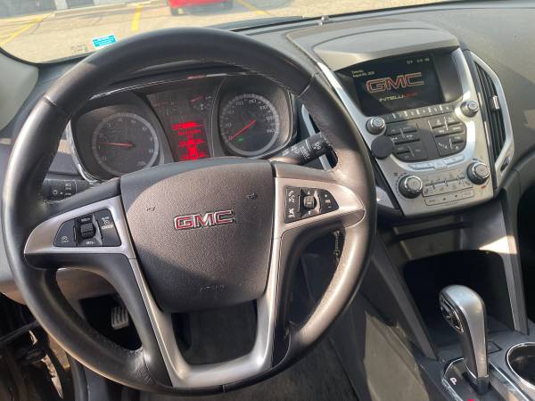 2015 GMC, dovoz USA — foto 9 z 11