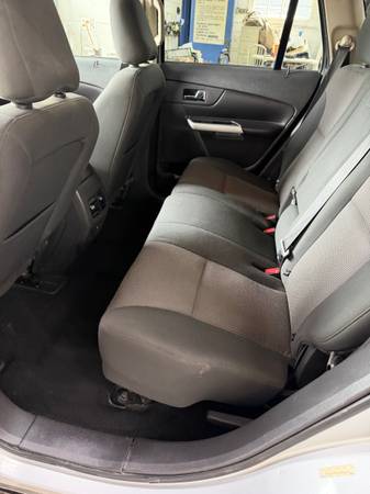 2012 Ford, dovoz USA — foto 9 z 12