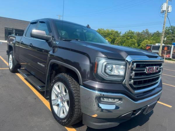 2017 GMC, dovoz USA — foto 3 z 9