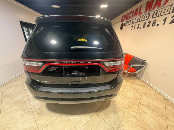 2023 Dodge, dovoz USA — foto 9 z 12