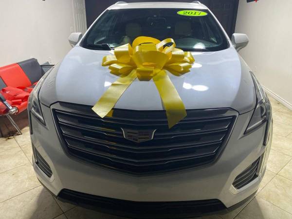 2017 Cadillac, dovoz USA — foto 4 z 12