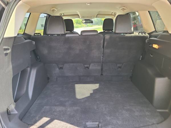 2019 Ford, dovoz USA — foto 12 z 12