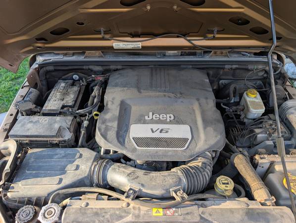 2015 Jeep, dovoz USA — foto 2 z 12