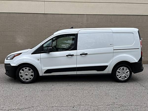 2020 Ford, dovoz USA — foto 3 z 12