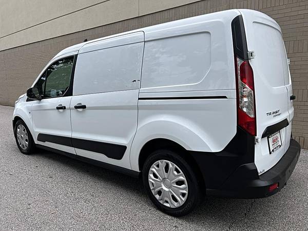 2020 Ford, dovoz USA — foto 4 z 12
