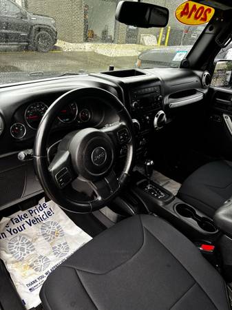 2014 Jeep, dovoz USA — foto 3 z 8