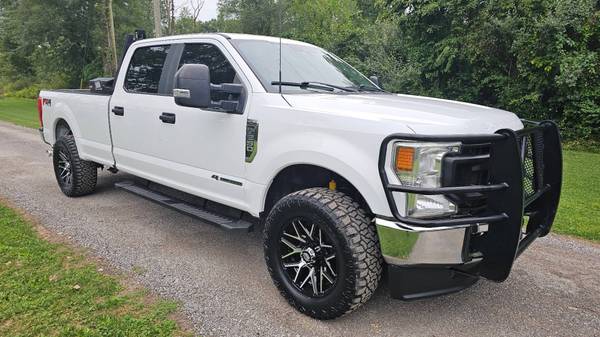 2022 Ford, dovoz USA — foto 4 z 12
