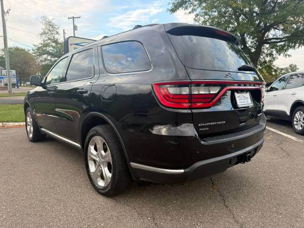 2014 Dodge, dovoz USA — foto 5 z 12