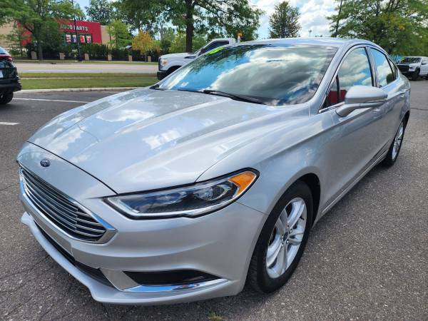 2018 Ford, dovoz USA — foto 3 z 12