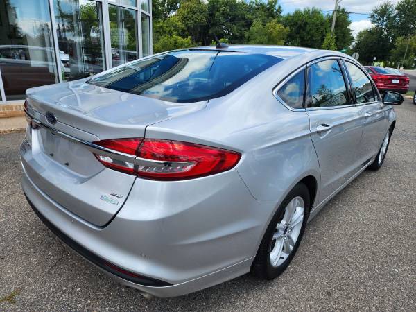2018 Ford, dovoz USA — foto 7 z 12