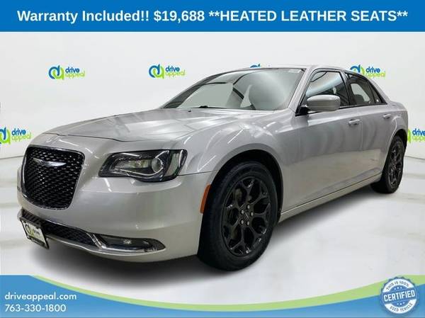 2020 Chrysler, dovoz USA — foto 2 z 12